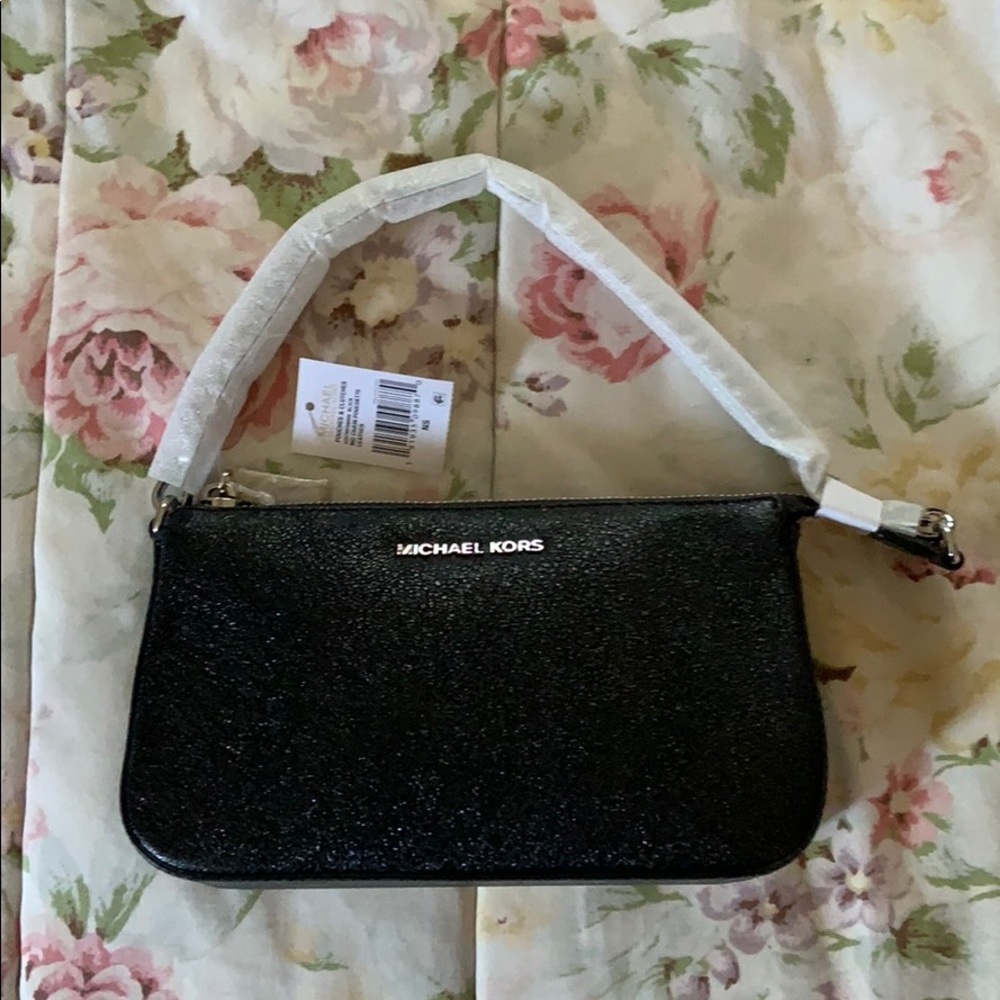 BRABD NEW Michael Kors clutch